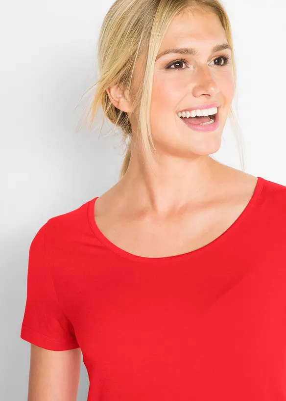 Kort&auml;rmad l&aring;ng topp i mjuk viskos, bonprix