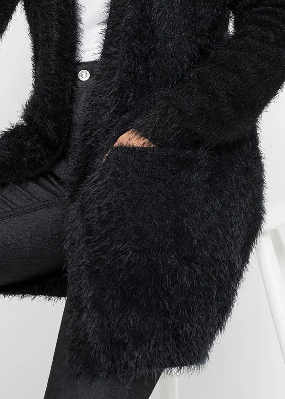 Lång cardigan med fluffig look, bonprix