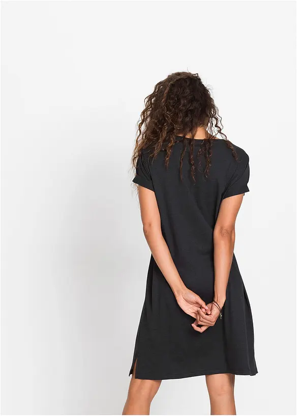 Jerseyklänning i oversizemodell, bonprix