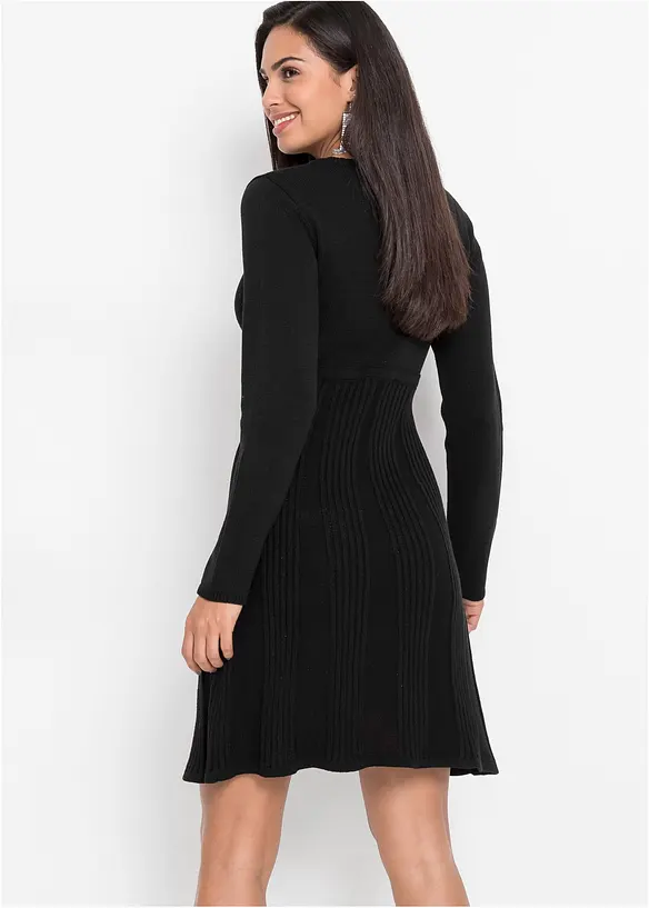 Stickad klänning, bonprix