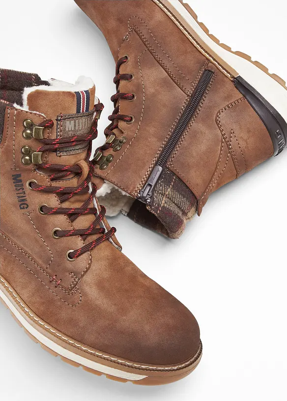 Sneakers med höga skaft, Mustang