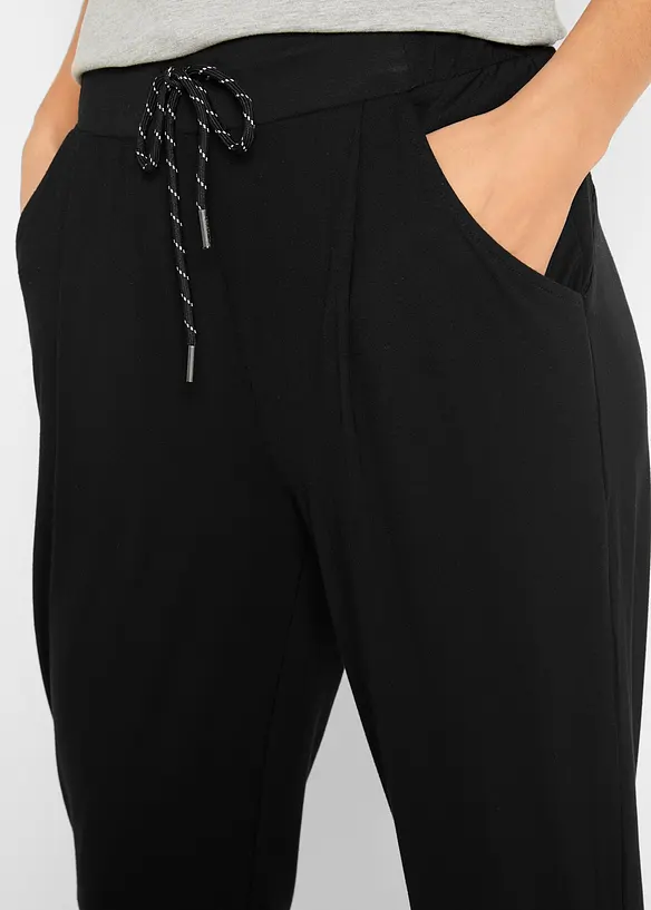 Sportbyxa i hållbar viskos, 7/8-längd, bonprix