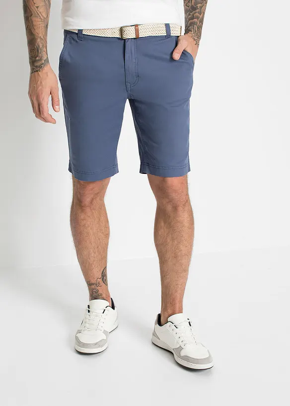 Stretchiga bermudas i chinosmodell med skärp, normal passform, bonprix