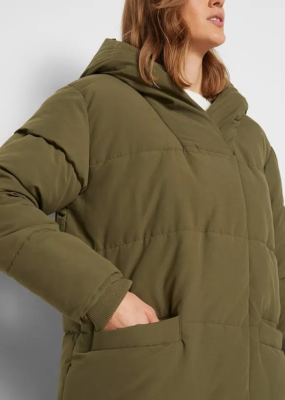Vadderad oversizekappa, bonprix