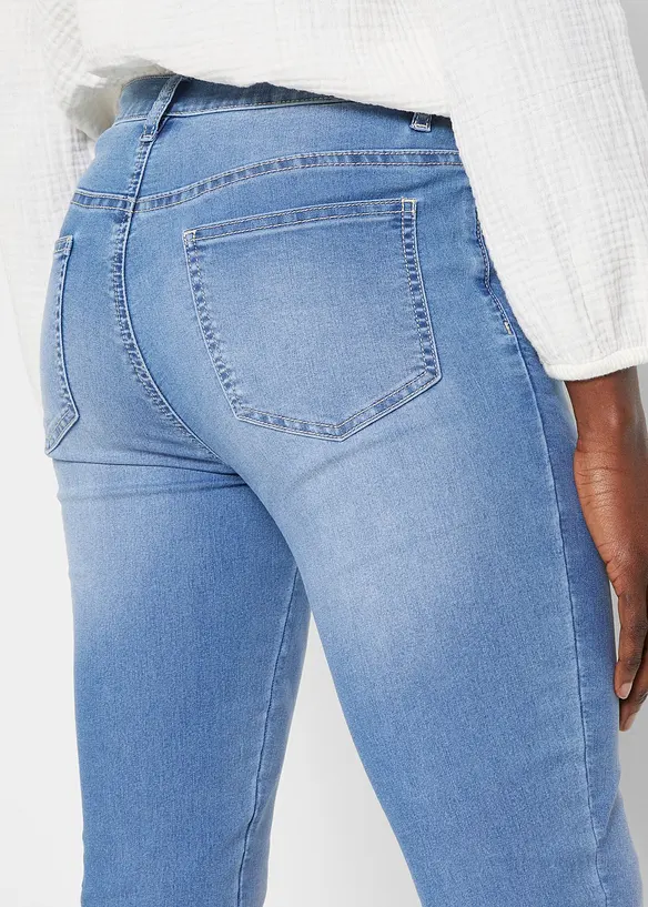 Slim Fit Jeans Mid Waist, Stretch, bonprix