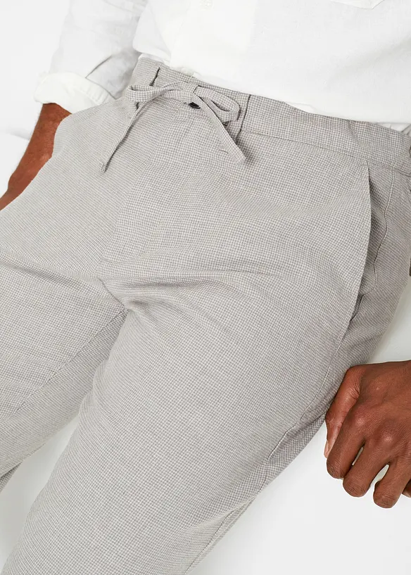 Dra på-chinos med linne och raka ben, Regular Fit, bonprix