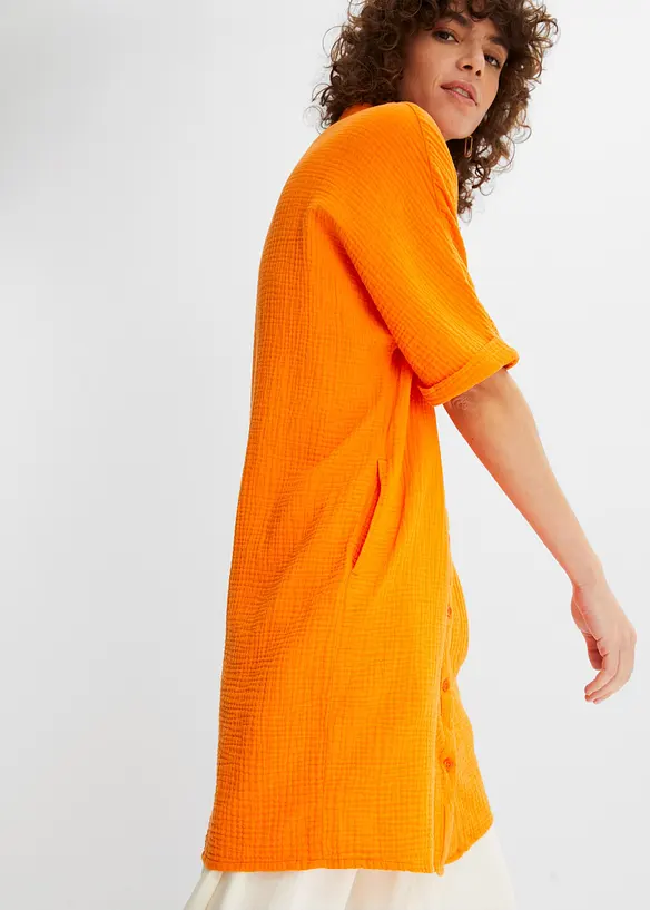 Lång muslinblus i oversizemodell av bomullsmuslin, bonprix