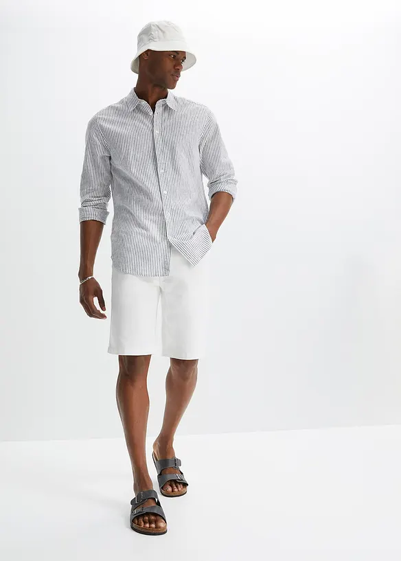 Stretchiga jeansbermudas, Classic Fit, bonprix