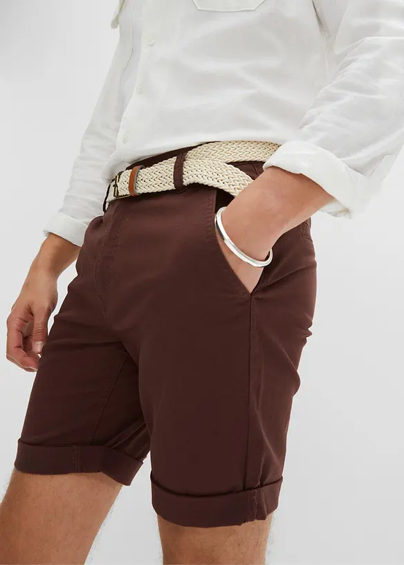 Stretchiga bermudas i chinosmodell med skärp, normal passform, bonprix