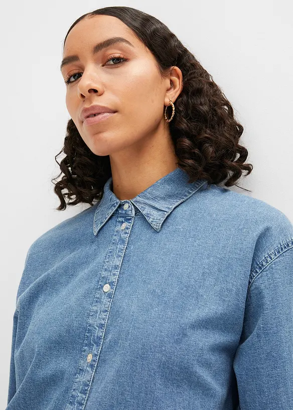 Stretchig jeansblus i oversizemodell, bonprix