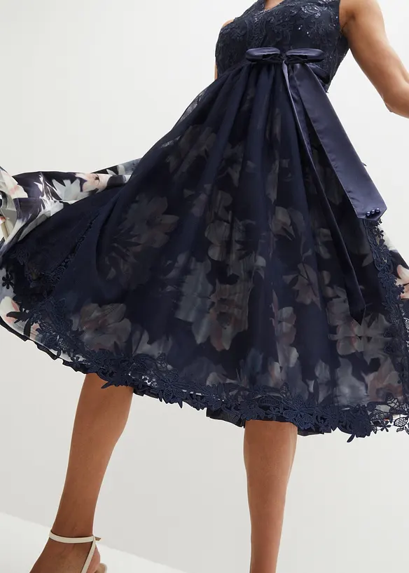 Dirndl med broderi och sammetskjol (2 delar), bonprix