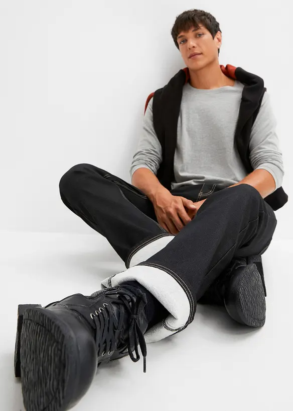 Stretchiga termojeans, bootcut, normal passform, John Baner JEANSWEAR