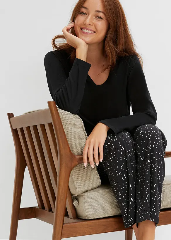 Pyjamas  med foliemönster, bonprix