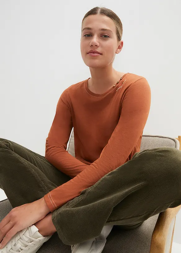 Långärmad T-shirt med prydnadsknappar, bonprix