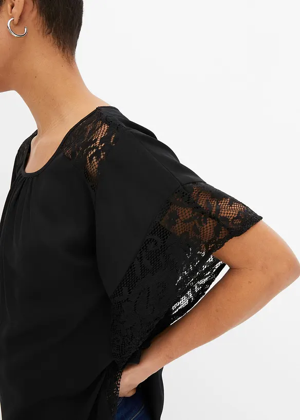 Blustunika med applikationer, bonprix