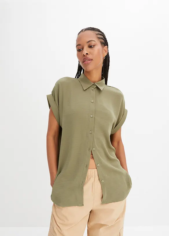 Kortärmad blus med återvunnen polyester, bonprix