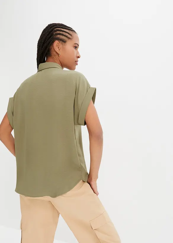 Kortärmad blus med återvunnen polyester, bonprix
