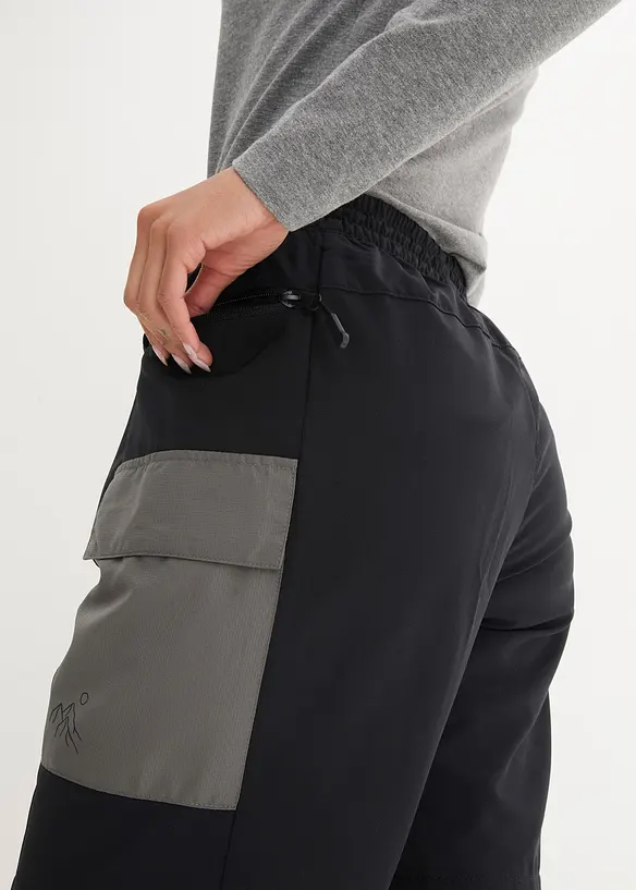 Snabbtorkande funktionsbermudas med cargofickor, bonprix