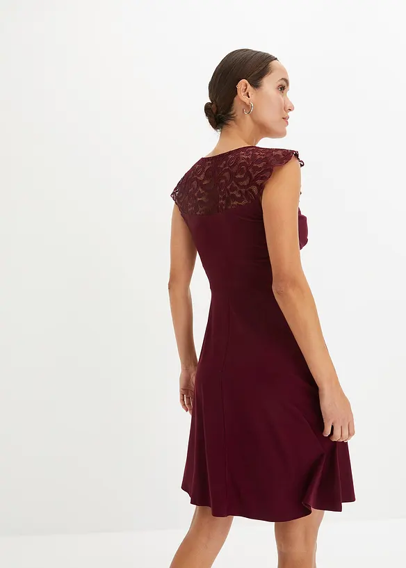 Klänning med spets, BODYFLIRT