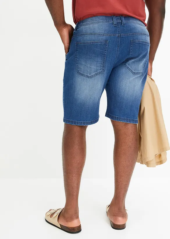 Stretchiga jeansbermudas, Relaxed Fit, bonprix