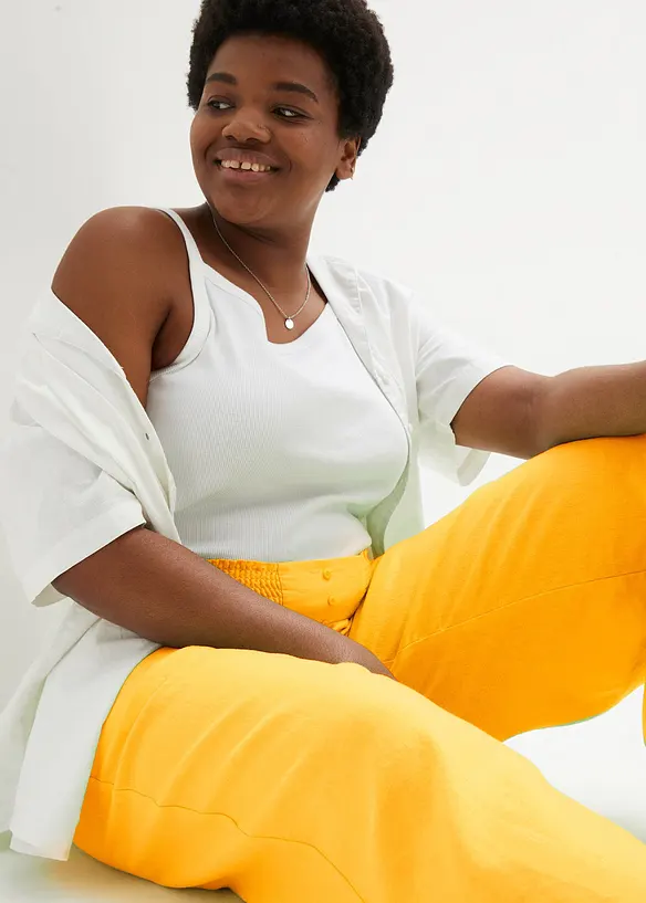 Marlenebyxa i luftig linnemix, bonprix