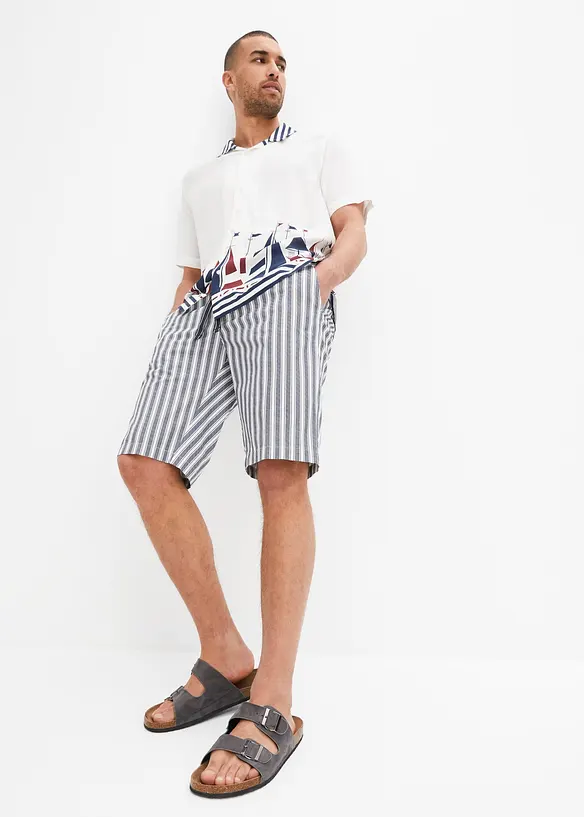 Bermudas i chinosmodell med gubbveck, bonprix