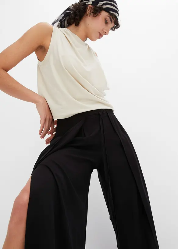 Viskosbyxa med slits, bonprix