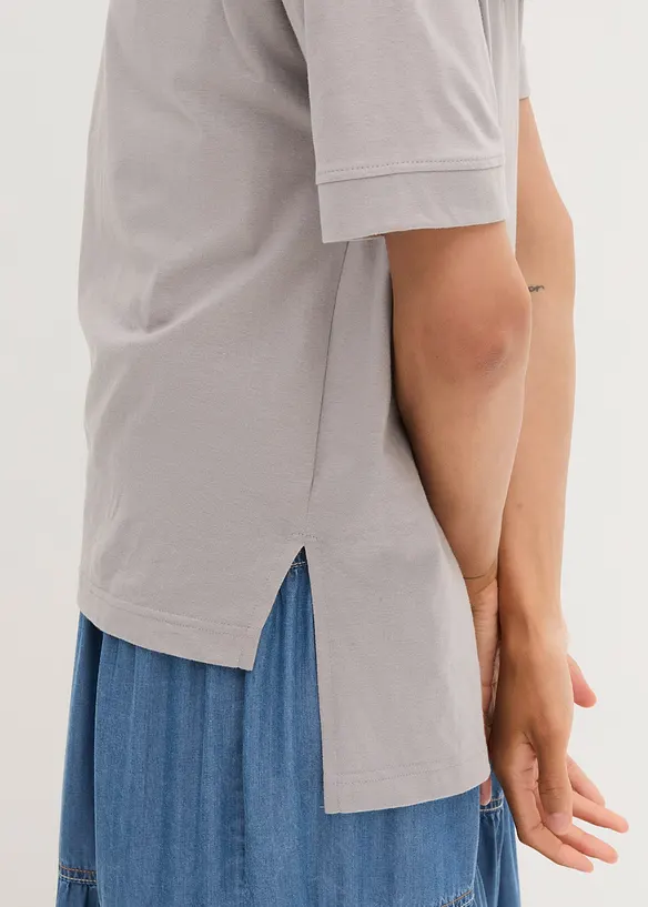 T-shirt gjord av bomull i oversizemodell med slits i sidan, bonprix