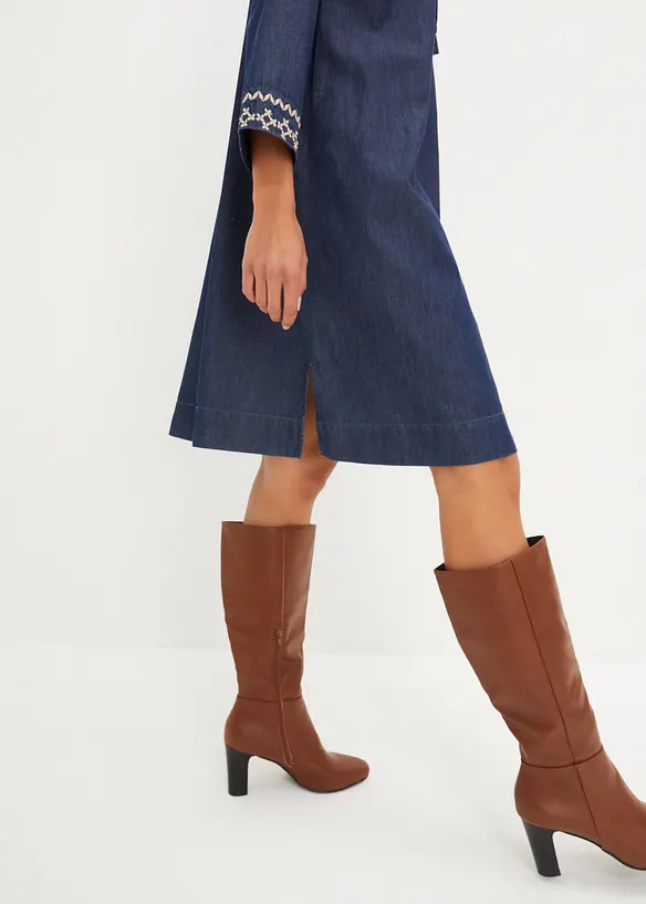 Jeansklänning med broderi, bonprix
