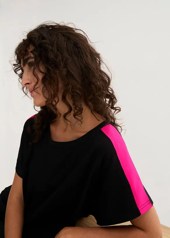 T-shirt av ekologisk bomull med neonf&auml;rgade r&auml;nder, bonprix