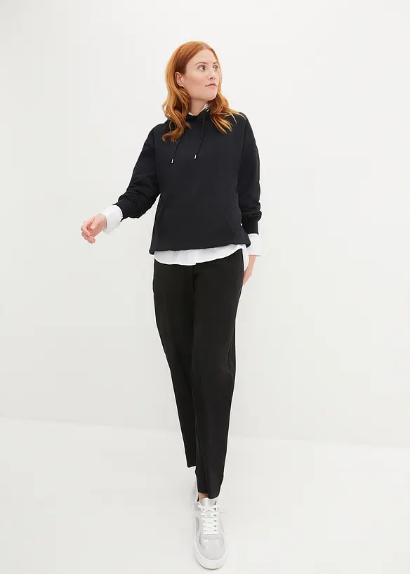 Sweatshirt i oversizemodell med huva, bonprix