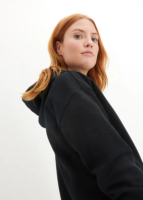 Sweatshirt i oversizemodell med huva, bonprix