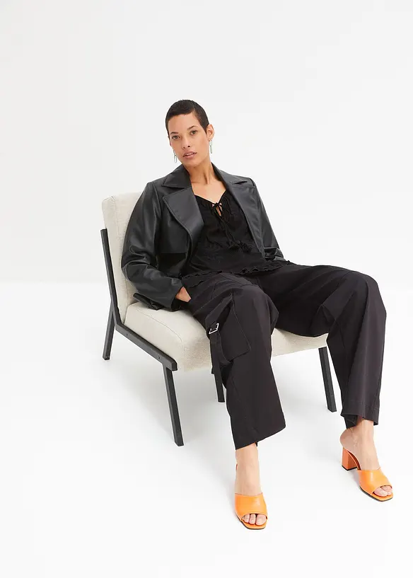 Tunika med broderi, bonprix