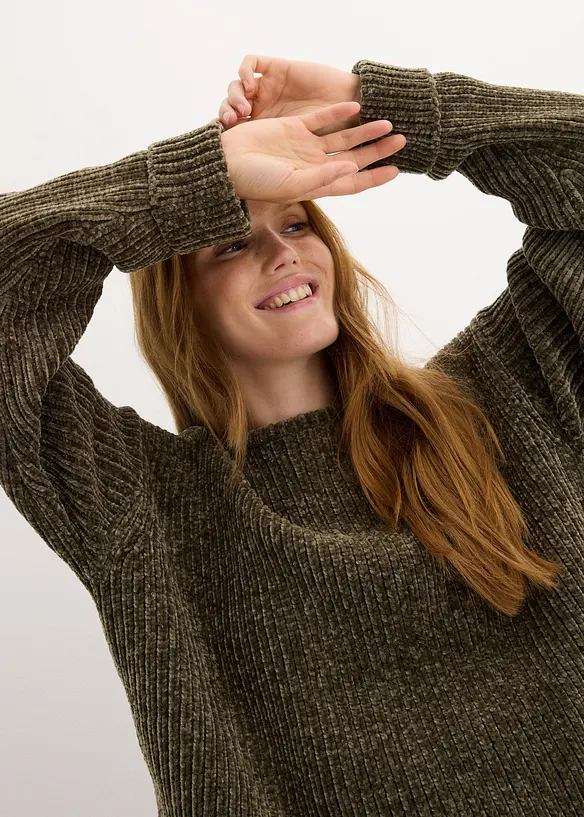 Oversizetröja i mjuk chenille, bonprix