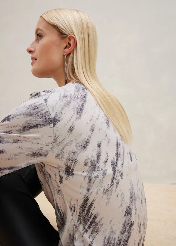 Långärmad topp med cut-out, bonprix