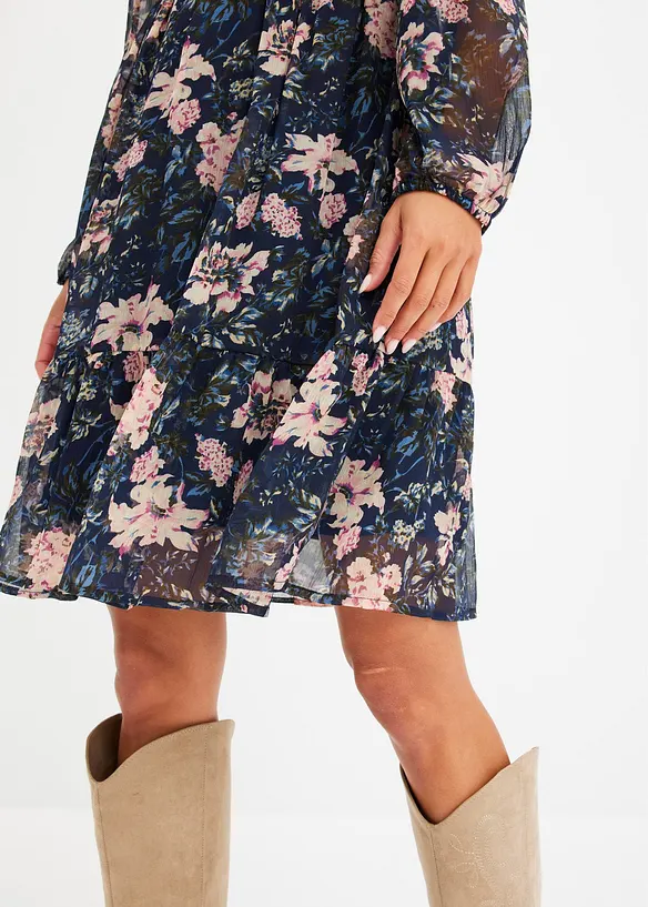 Mönstrad chiffongklänning, bonprix