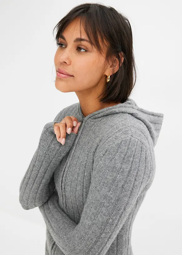 Ribbstickad cardigan med huva, bonprix