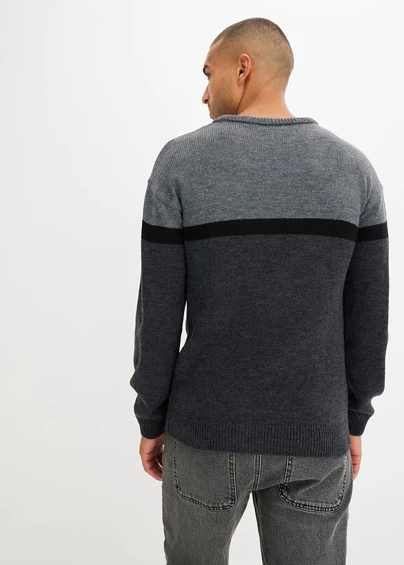 Lättskött tröja med rund halsringning och blockfärger, bonprix