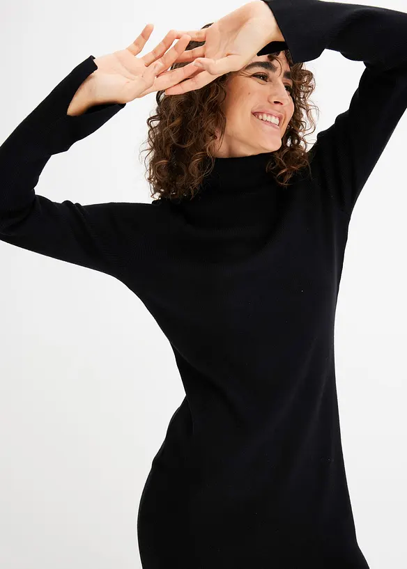 Kort stickad kl&auml;nning, bonprix