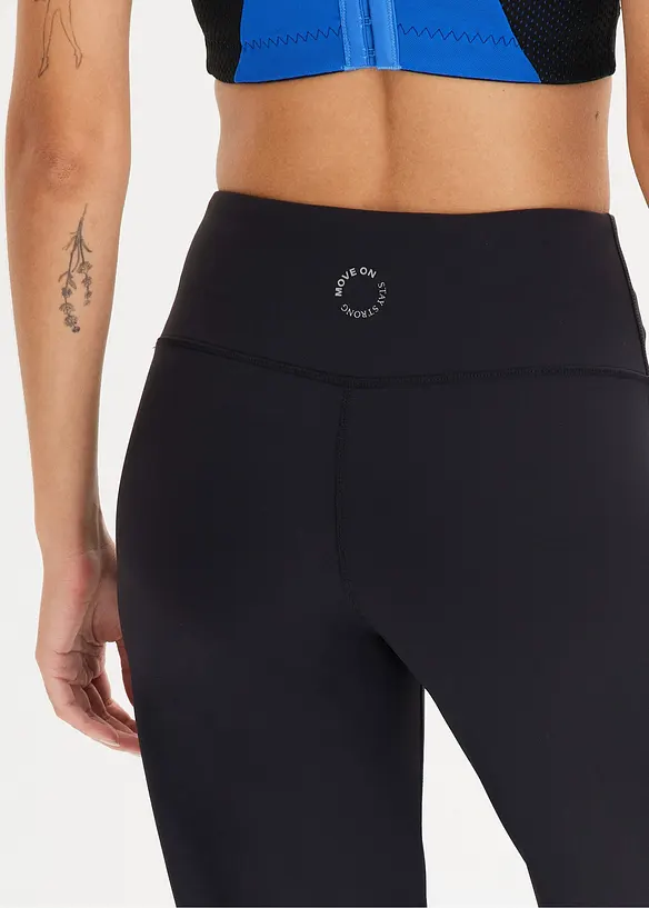Sportleggings med rakt skurna ben, snabbtorkande material, bonprix