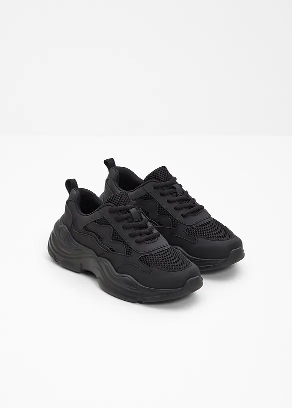 Kraftiga sneakers med meshinfällningar, bonprix