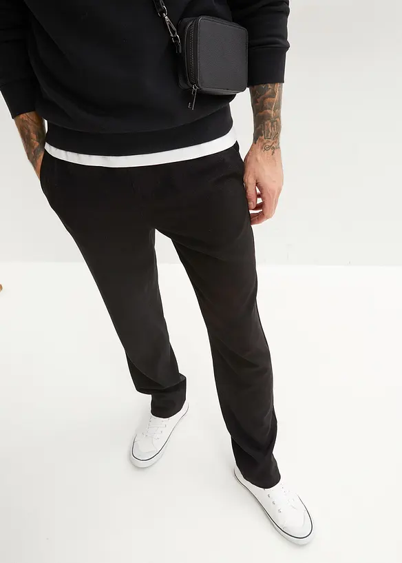 Stretchig dra på-byxa med raka ben, Relaxed Fit, bonprix