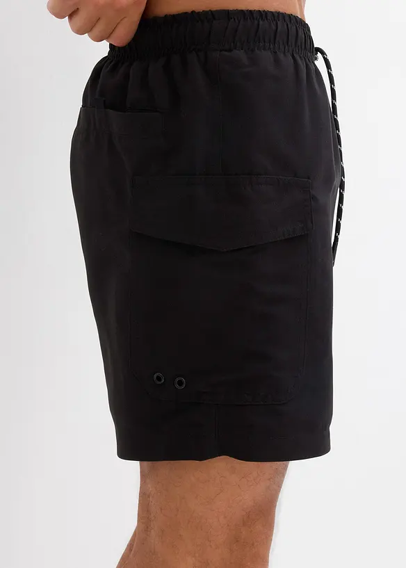 Badshorts med cargoficka, bonprix