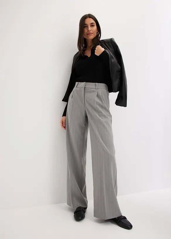 Finstickad tröja med klädsam krage, bonprix