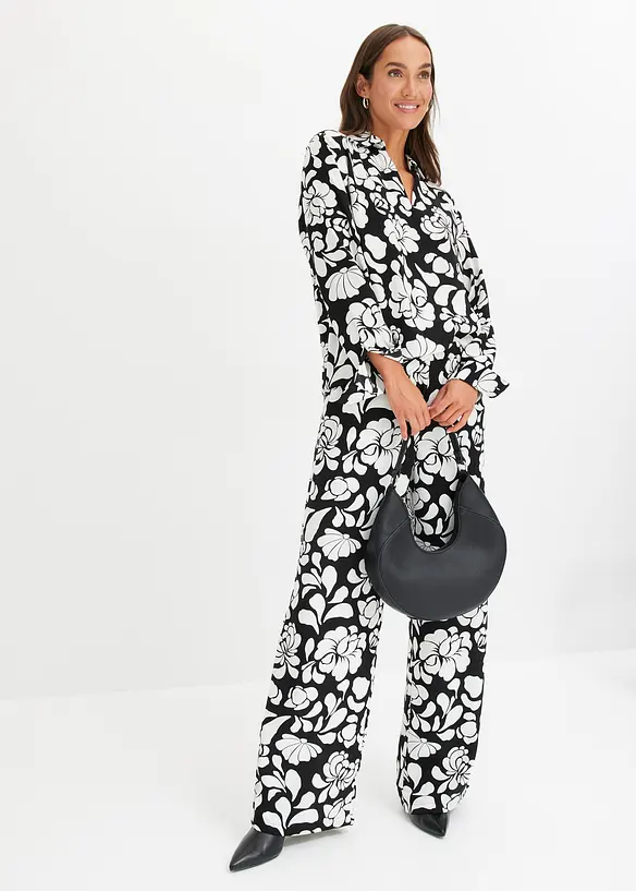 Mönstrad blus, bonprix