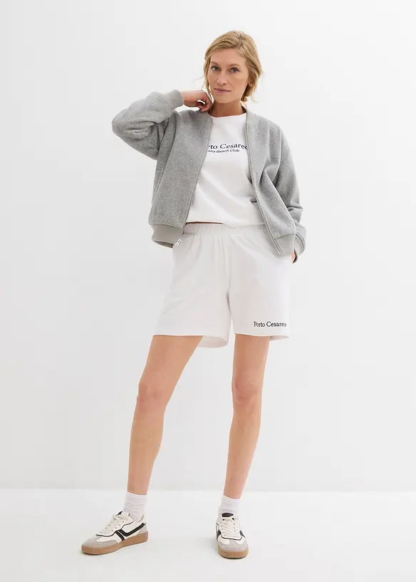 Trikåshorts med broderi, bonprix