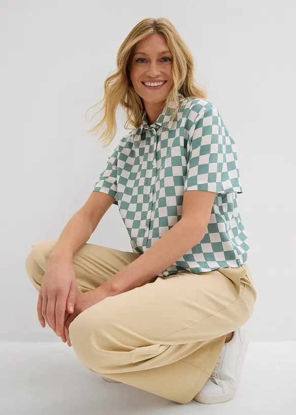 Kortärmad blus, rutig, bonprix