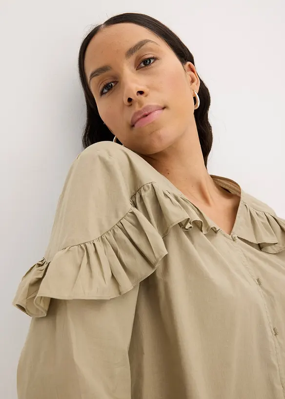 Luftig blus med volanger, bonprix