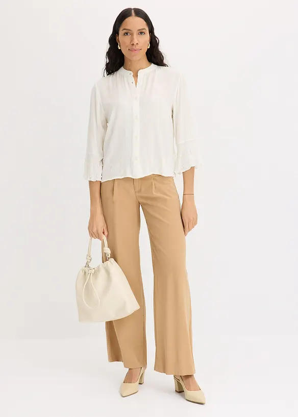 Blus med volang och pärlor, bonprix