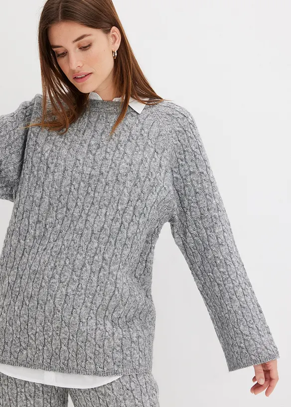 Oversizetröja med flätstickning, bonprix